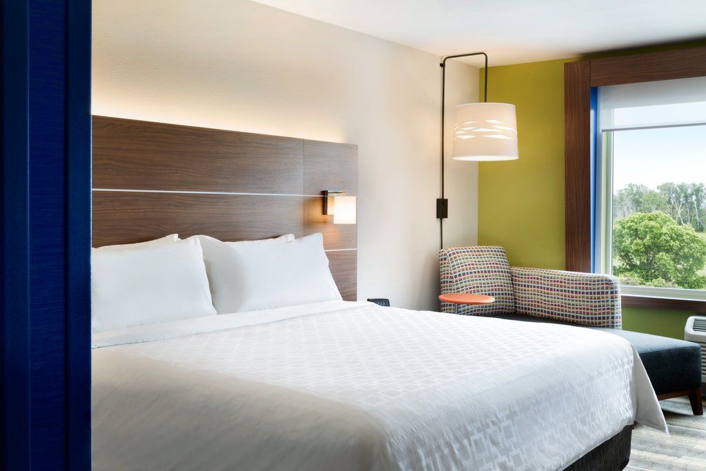 Holiday Inn Express & Suites Farmville By Ihg Eksteriør billede